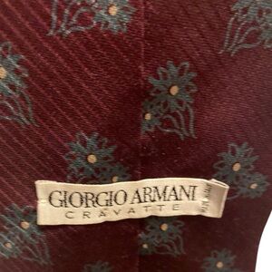 Giorgio Armani Cravatte Maroon with Green  1970s Silk Tie 4" Wide Vintage